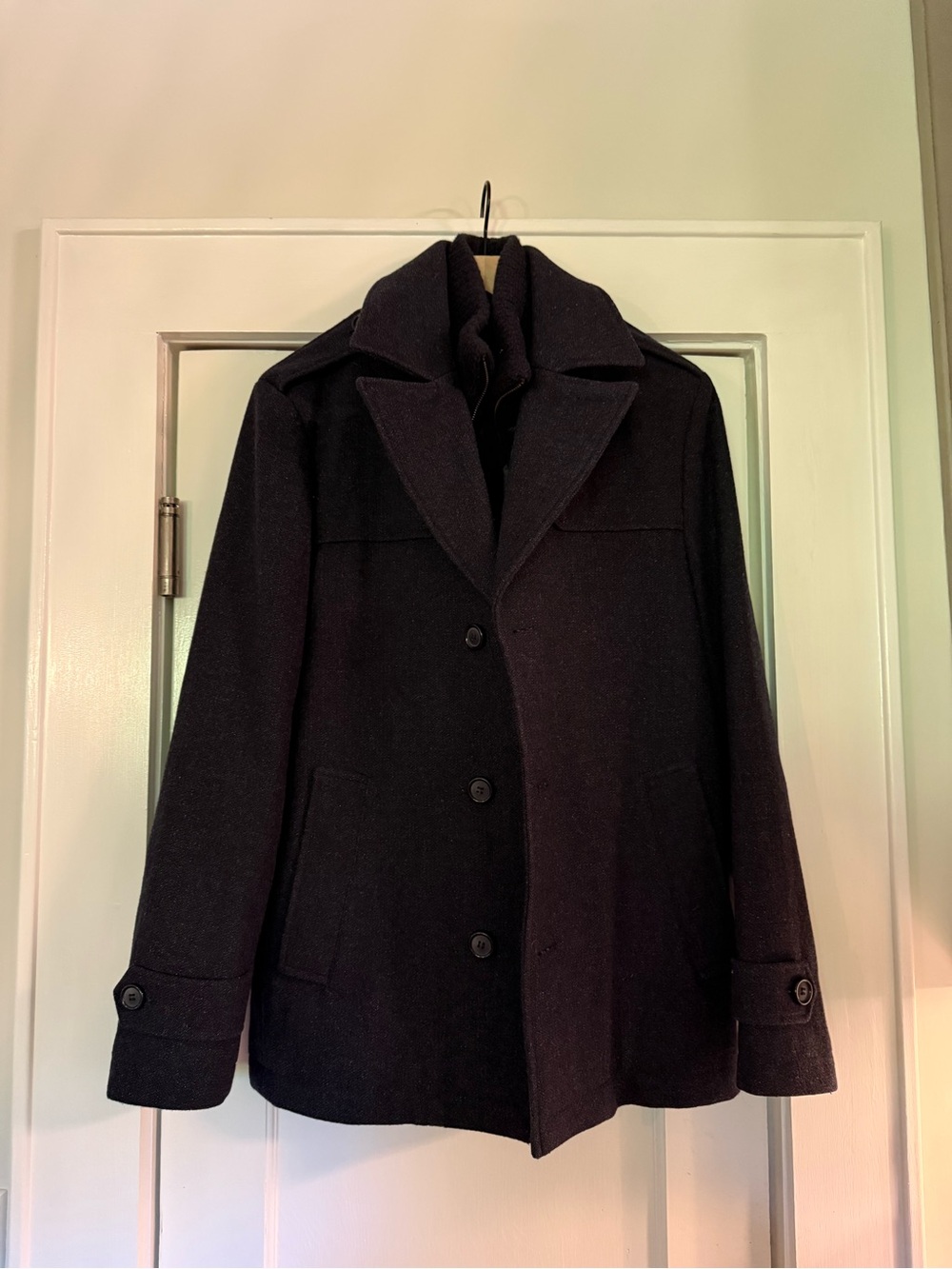 Egara men’s Navy wool blend Jacket